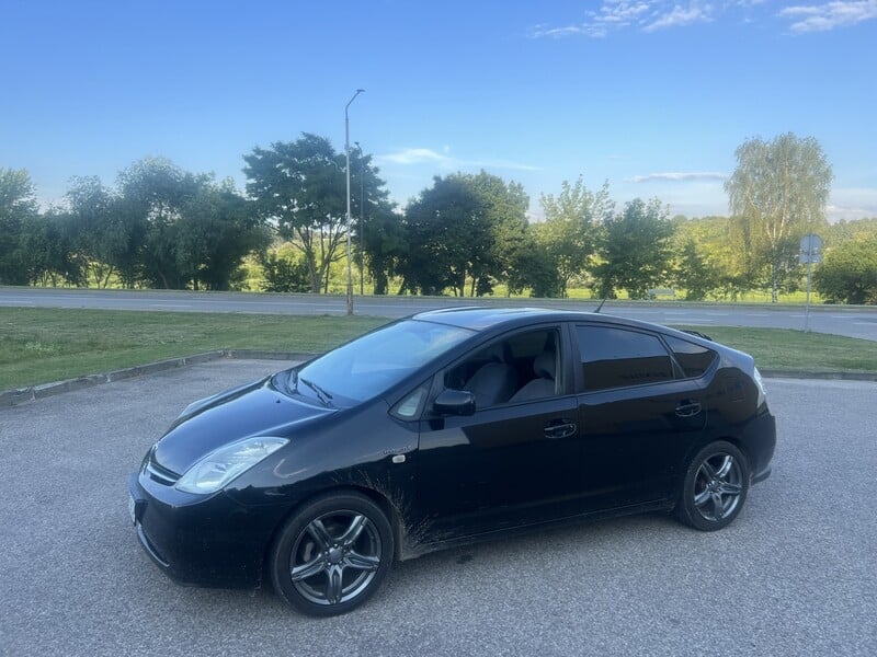 Toyota Prius Hečbekas 2008 m nuoma