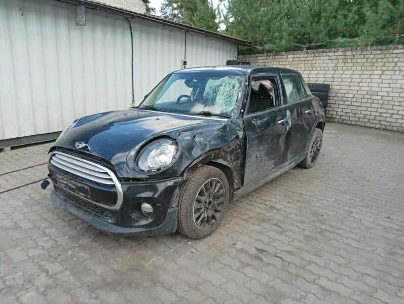 MINI Cooper 2015 m dalys