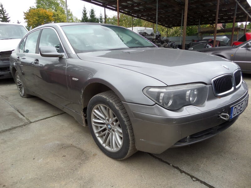 BMW 745 2004 y parts