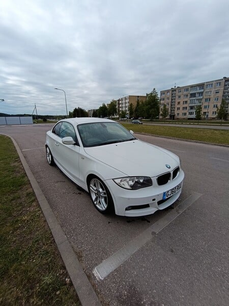 BMW 123 2011 г запчясти