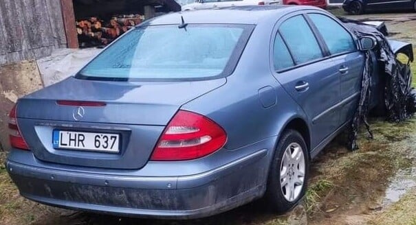 Mercedes-Benz E 220 2004 г запчясти