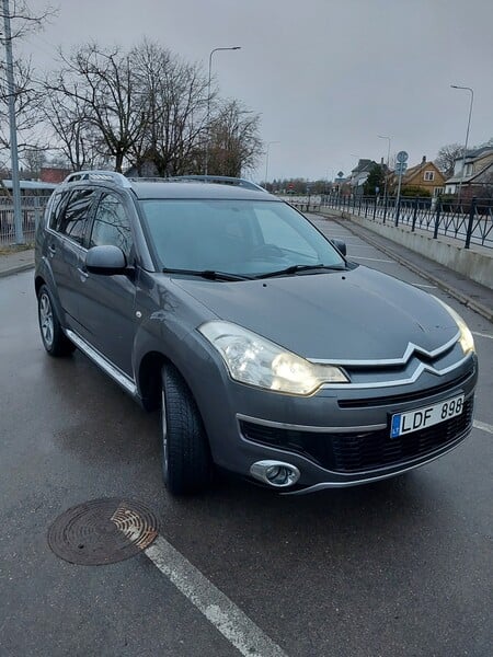 Citroen C-Crosser