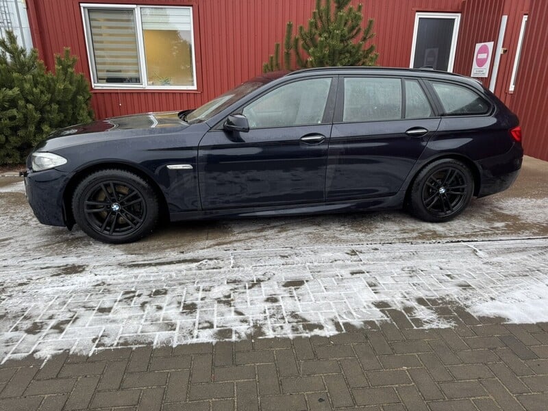 BMW 530 2011 y parts