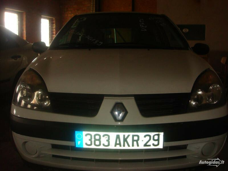 Renault Clio II 2004 m dalys