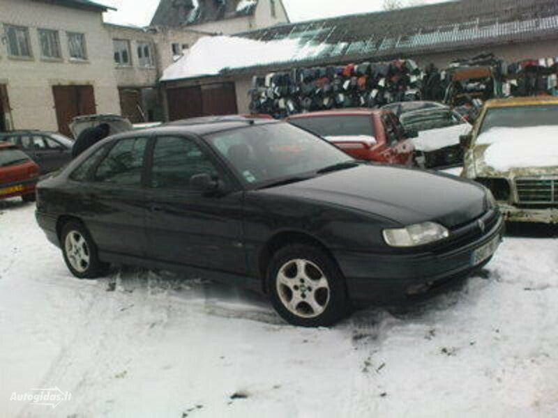 Renault Safrane 1994 m dalys