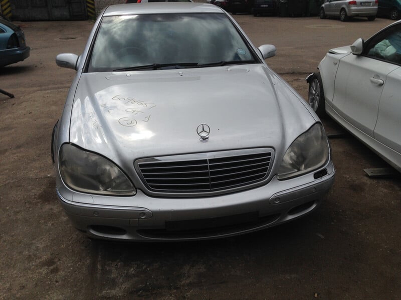 Mercedes-Benz S 320 W220 2001 m dalys