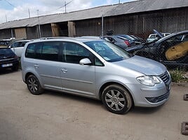 Volkswagen Touran I BKD 2008 m dalys