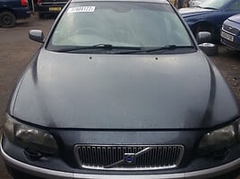 Volvo V70 II 2004 m dalys