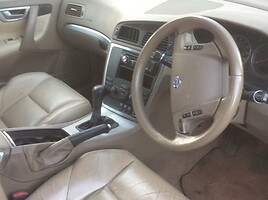 Volvo V70 II 2006 m dalys