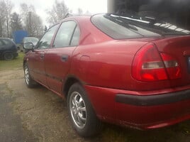 Mitsubishi Carisma II 2002 г запчясти