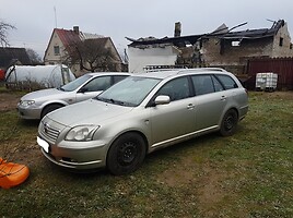 Toyota Avensis II 2004 m dalys