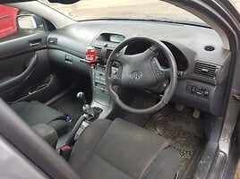 Toyota Avensis II 2004 г запчясти