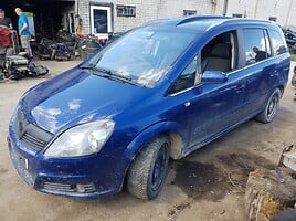 Opel Zafira B 2007 y parts