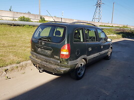 Opel Zafira A 1.6 BENZINAS  2001 y parts