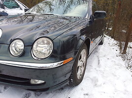 Jaguar S-Type Sedanas 2001