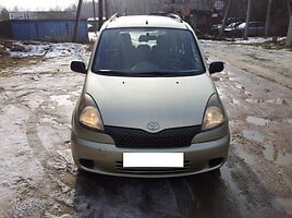 Toyota Yaris Verso 2001 m dalys