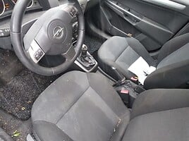 Opel Astra III 2006 y parts