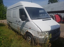 Mercedes-Benz Sprinter I 1998 г запчясти