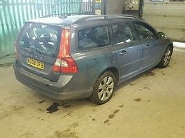 Volvo V70 III 2008 y parts