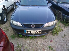 Opel Vectra B Universalas 1998