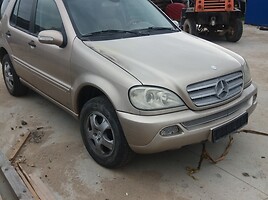 Mercedes-Benz ML 270 Visureigis / Krosoveris 2002