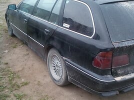 Bmw 530 E39 2000 m dalys