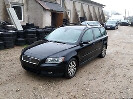 Volvo V50 2006 y parts