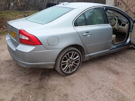 Volvo S80 II 2010 m dalys