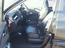 Kia Sportage II 2008 y parts