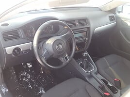 Volkswagen Jetta 2013 y parts