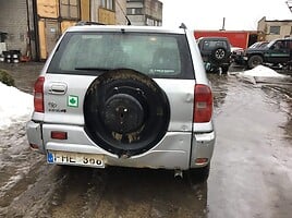 Toyota Rav4 2002 y parts