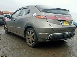 Honda Civic VIII 2006 m dalys