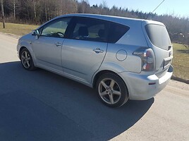 Toyota Corolla Verso D-CAT 2005 г запчясти