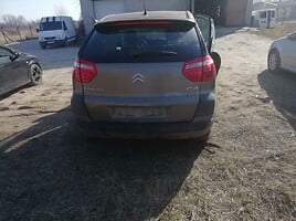 Citroen C4 Picasso 2008 г запчясти