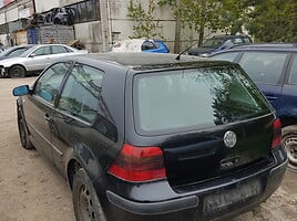 Volkswagen Golf 2002 г запчясти