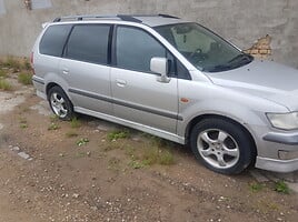 Mitsubishi Space Wagon 2000 г запчясти