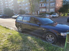 Volkswagen Passat B5 1.6 BENZINAS 74 KW 1998 г запчясти