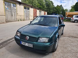 Volkswagen Bora 1.9 DYZELIS 81 KW Sedanas 1999