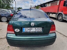 Volkswagen Bora 1.9 DYZELIS 81 KW 1999 y parts