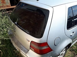 Volkswagen Golf 2001 m dalys