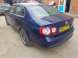 Volkswagen Jetta A5 2008 y parts