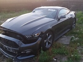 Ford Mustang Coupe 2016