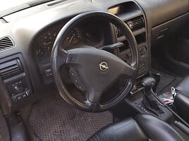 Opel Astra 2000 m dalys