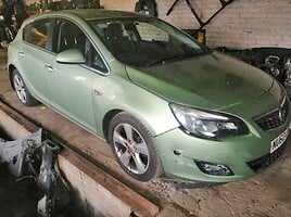 Opel Astra 2010 m dalys