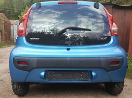 Peugeot 107 1.0i AUTOMAT 4d zydr 2007 г запчясти