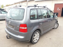 Volkswagen Touran I BKC 2005 г запчясти