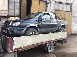 Nissan Navara Visureigis / Krosoveris 1999