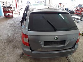 Skoda Superb II 2011 y parts