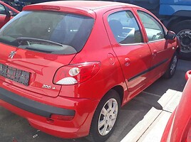 Peugeot 206+ 2009 m dalys