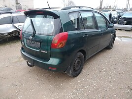 Toyota Corolla Verso 2003 г запчясти